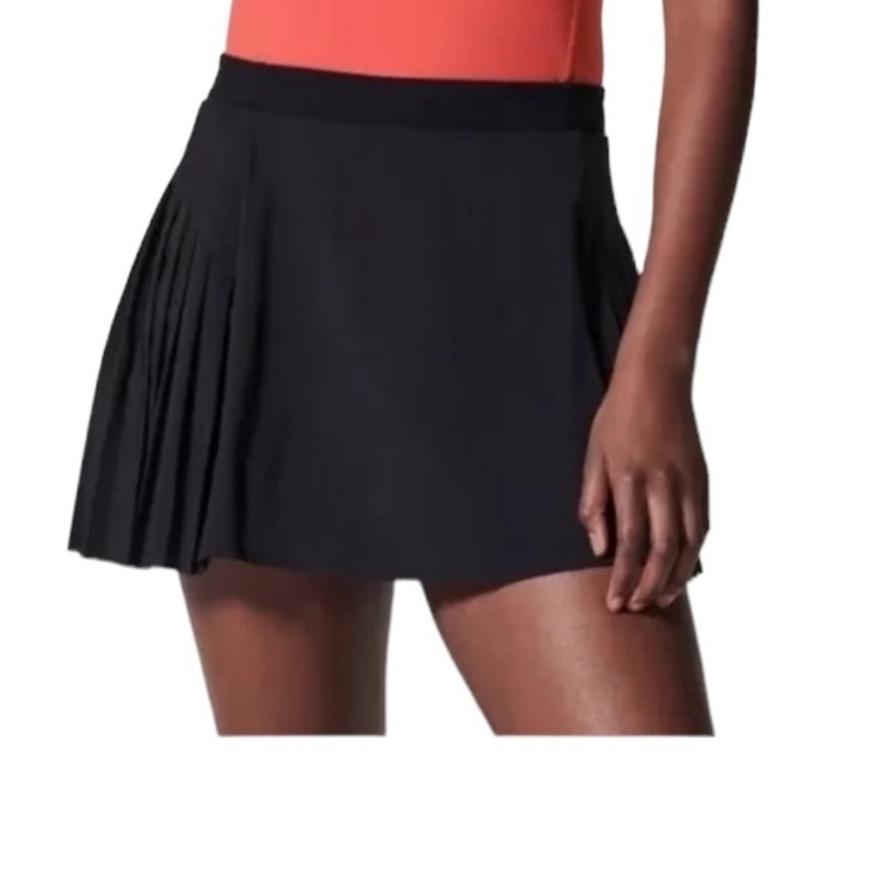 NEW Spanx Get Moving Pleated Skort Black